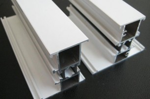 What should be noted upon purchase and usage of aluminum alloy building profiles